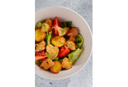 Теплый салат с куриной печенью