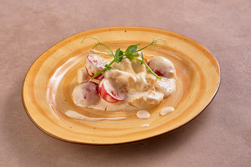 Курочка с черри в сливках